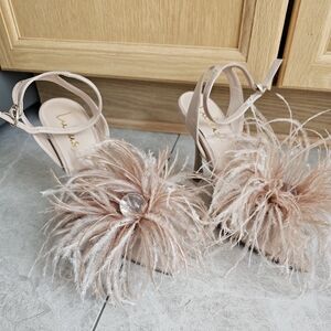 Elegant Feathered Women's Sandals